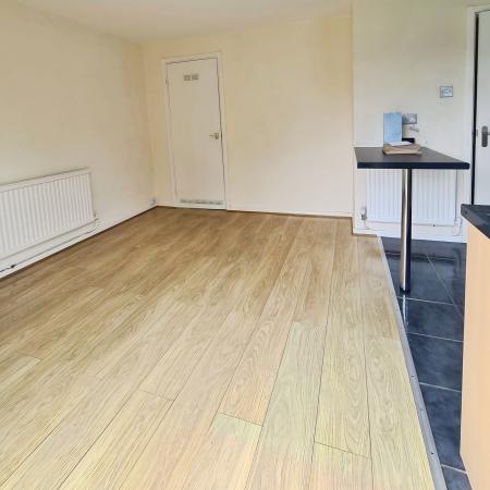 3 bedroom Semi-detached house to let in St Vincent Close, Long Eaton, NG10