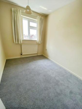 3 bedroom Semi-detached house to let in St Vincent Close, Long Eaton, NG10