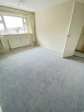 3 bedroom Semi-detached house to let in St Vincent Close, Long Eaton, NG10