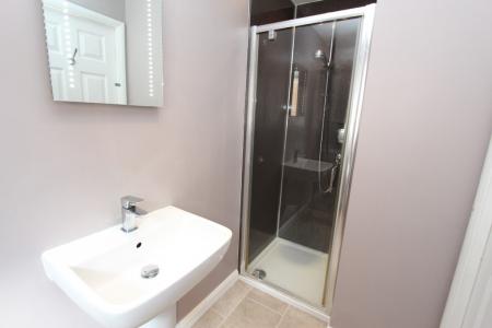 5 bedroom Detached house to let in Holmes Road, Breaston, DE72