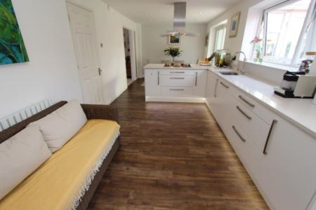 5 bedroom Detached house to let in Holmes Road, Breaston, DE72