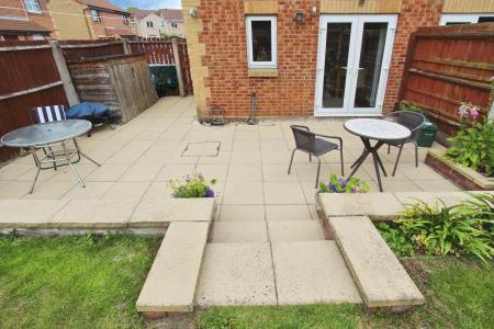 2 bedroom Semi-detached house for sale in Hatton Crofts, Long Eaton, NG10