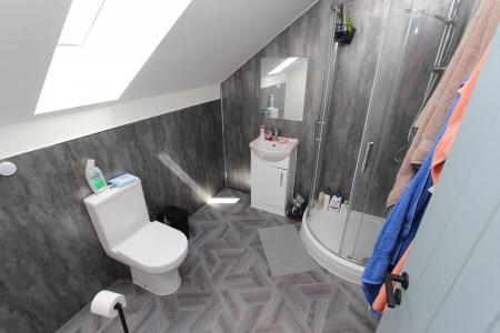 3 bedroom Semi-detached house to let in Tulip Street, Beeston, NG9