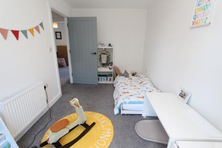 3 bedroom Semi-detached house to let in Tulip Street, Beeston, NG9
