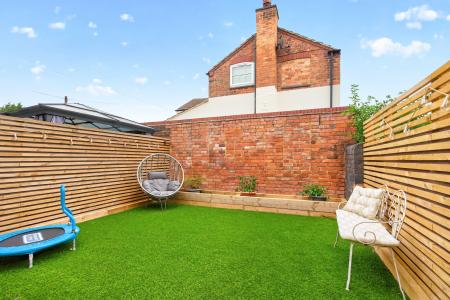 2 bedroom Semi-detached house for sale in Curzon Street, Long Eaton, NG10