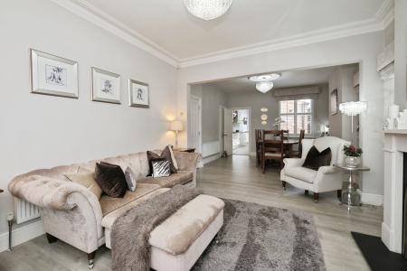 4 bedroom Detached house for sale in Grange Road, Long Eaton, NG10