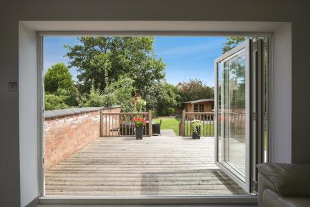 4 bedroom Detached house for sale in Grange Road, Long Eaton, NG10