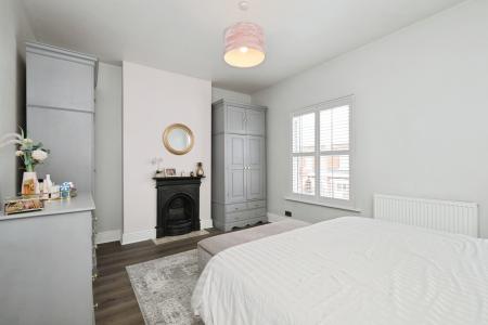 4 bedroom Detached house for sale in Grange Road, Long Eaton, NG10