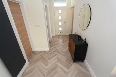 3 bedroom Bungalow for sale in Bramcote Road, Beeston, NG9