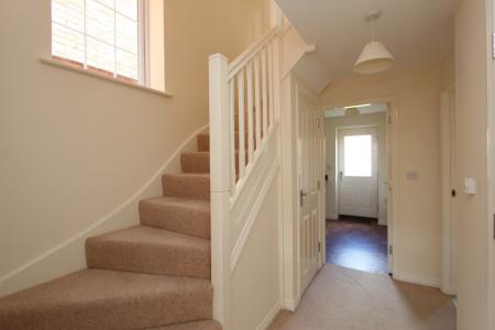 3 bedroom Town house to let in Wharton Crescent, Beeston, NG9