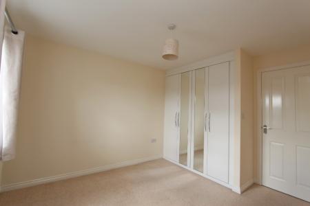 3 bedroom Town house to let in Wharton Crescent, Beeston, NG9