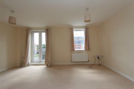 3 bedroom Town house to let in Wharton Crescent, Beeston, NG9