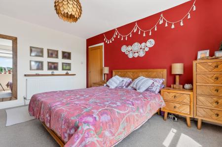 3 bedroom Semi-detached house for sale in Tamworth Road, Long Eaton, NG10