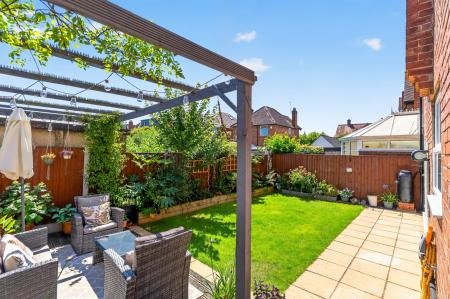 3 bedroom Semi-detached house for sale in Tamworth Road, Long Eaton, NG10