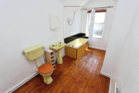 2 bedroom End of terrace house for sale in Oakland Terrace, Long Eaton, NG10