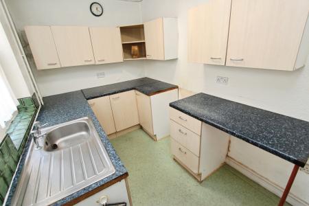 2 bedroom End of terrace house for sale in Oakland Terrace, Long Eaton, NG10