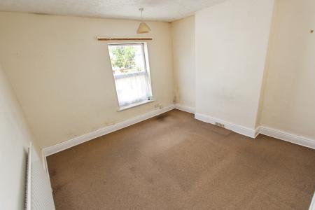 2 bedroom End of terrace house for sale in Oakland Terrace, Long Eaton, NG10