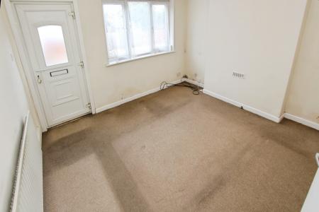 2 bedroom End of terrace house for sale in Oakland Terrace, Long Eaton, NG10