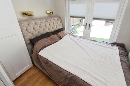3 bedroom Semi-detached house to let in Erewash Grove, Toton, NG9