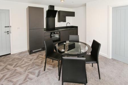 2 bedroom Apartment to let in Tulip Street, Beeston, Beeston, NG9