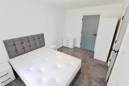 2 bedroom Apartment to let in Tulip Street, Beeston, Beeston, NG9
