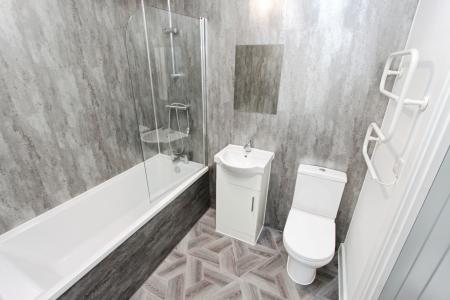 2 bedroom Apartment to let in Tulip Street, Beeston, Beeston, NG9