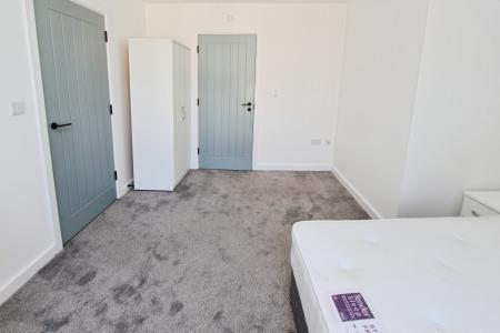 2 bedroom Apartment to let in Tulip Street, Beeston, Beeston, NG9