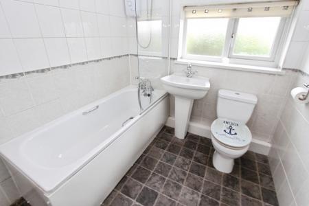 2 bedroom Semi-detached house to let in Margaret Avenue, Sandiacre, NG10