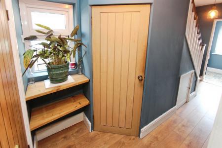 4 bedroom Semi-detached house for sale in Holden Avenue, Aston-On-Trent, DE72