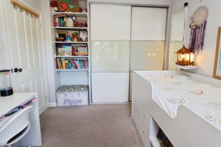 4 bedroom Semi-detached house for sale in Holden Avenue, Aston-On-Trent, DE72