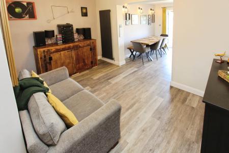 4 bedroom Semi-detached house for sale in Holden Avenue, Aston-On-Trent, DE72