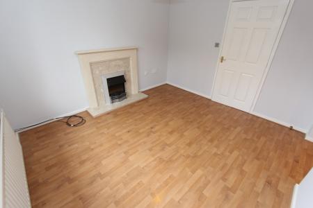 2 bedroom Flat to let in Wren Court, Sawley, NG10