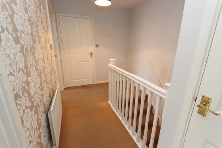 2 bedroom Flat to let in Wren Court, Sawley, NG10
