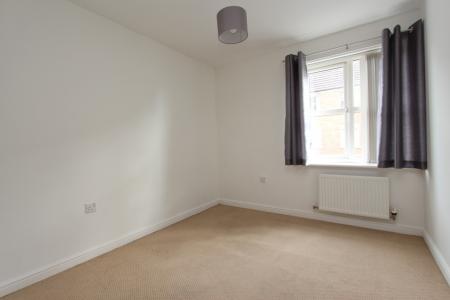 2 bedroom Flat to let in Johnson Way, Chilwell, NG9