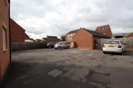 2 bedroom Flat to let in Johnson Way, Chilwell, NG9