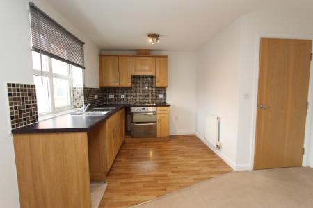 2 bedroom Flat to let in Johnson Way, Chilwell, NG9