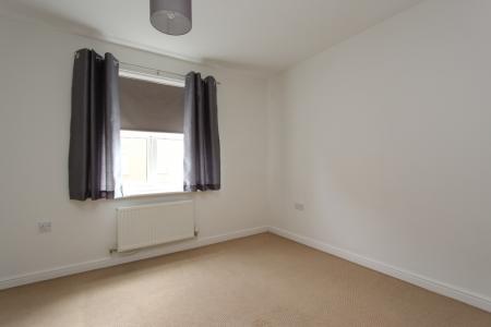 2 bedroom Flat to let in Johnson Way, Chilwell, NG9