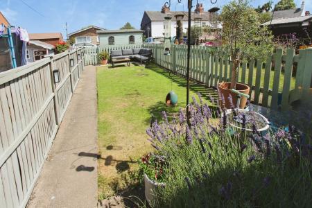 2 bedroom Terraced House for sale in Long Row, Shardlow, DE72