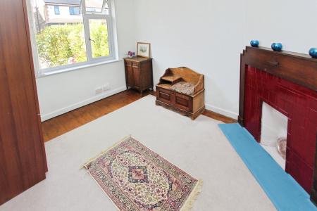 3 bedroom Semi-detached house for sale in Salisbury Street, Beeston, Beeston, NG9