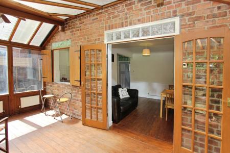 3 bedroom Semi-detached house for sale in Salisbury Street, Beeston, Beeston, NG9