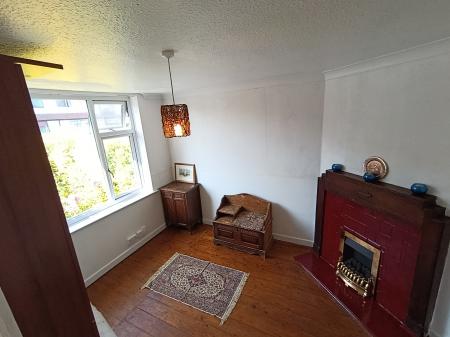 3 bedroom Semi-detached house for sale in Salisbury Street, Beeston, Beeston, NG9
