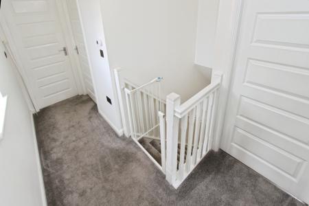 3 bedroom Detached house for sale in Bye Pass Road, Beeston, NG9