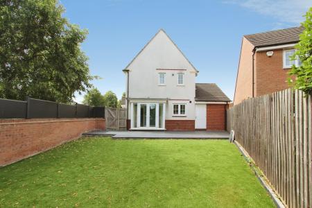 3 bedroom Detached house for sale in Bye Pass Road, Beeston, NG9