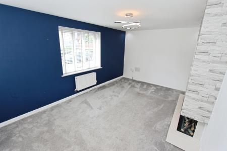 3 bedroom Detached house for sale in Bye Pass Road, Beeston, NG9