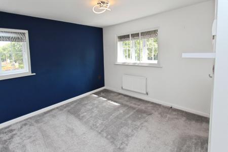 3 bedroom Detached house for sale in Bye Pass Road, Beeston, NG9