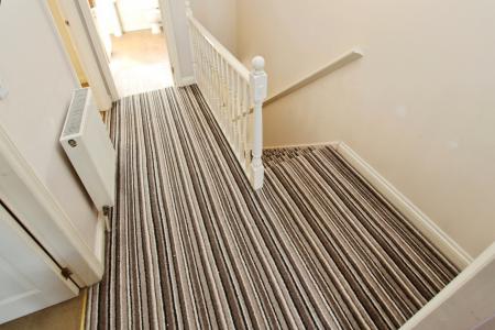 3 bedroom Semi-detached house to let in Draycott Road, Sawley, NG10