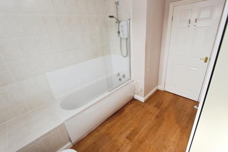 3 bedroom Semi-detached house to let in Draycott Road, Sawley, NG10