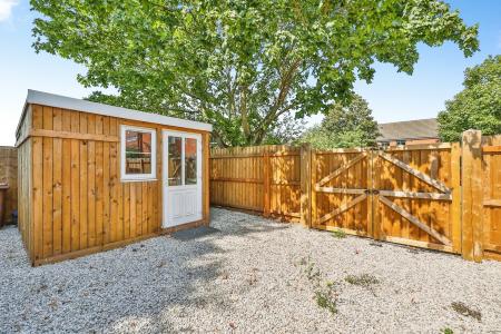 3 bedroom Semi-detached house for sale in Hawthorne Avenue, Long Eaton, Long Eaton, NG10