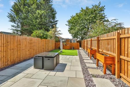 3 bedroom Semi-detached house for sale in Hawthorne Avenue, Long Eaton, Long Eaton, NG10