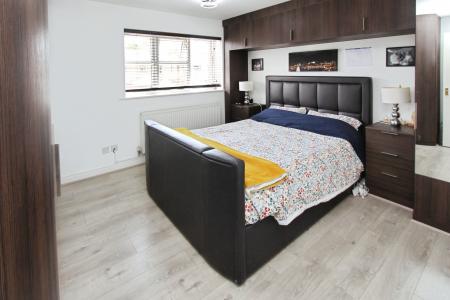 4 bedroom Detached house for sale in Fulwood Drive, Long Eaton, Long Eaton, NG10